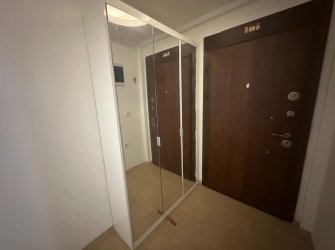GÜLLÜK MERKEZDE DENİZE 50 METRE UZAKLIKTA HAVUZLU SİTEDE 2+1