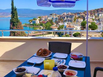 GÜLLÜK MERKEZİ KONUMDA DENİZ MANZARALI SATILIK DUBLEKS