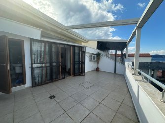 GÜLLÜK MERKEZİ KONUMDA DENİZ MANZARALI SATILIK DUBLEKS