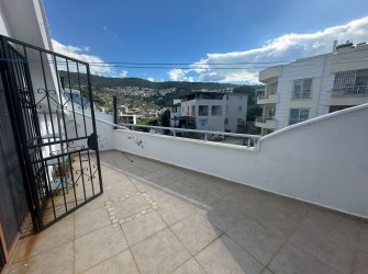 GÜLLÜK MERKEZİ KONUMDA DENİZ MANZARALI SATILIK DUBLEKS