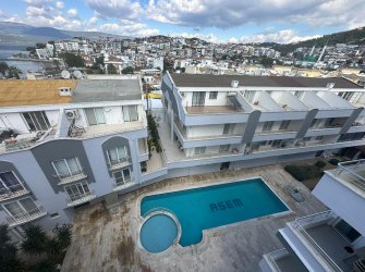 GÜLLÜK MERKEZİ KONUMDA DENİZ MANZARALI SATILIK DUBLEKS