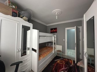GÜLLÜK MERKEZİ KONUMDA 2+1 SATILIK GENİŞ DAİRE