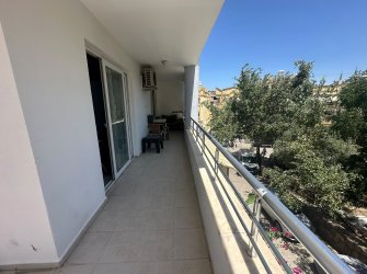 DENİZE 50 METRE MESAFEDE HAVUZLU SİTEDE 2+1 SATILIK DAİRE