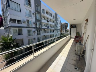 DENİZE 50 METRE MESAFEDE HAVUZLU SİTEDE 2+1 SATILIK DAİRE