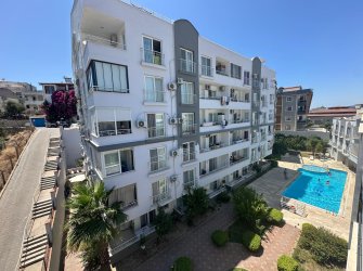 Sahile 50m, Havuzlu Sitede Deniz Manzaralı Dubleks Daire