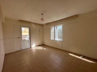 GÜLLÜK'ÜN MERKEZİNDE SAHİLE 100 METRE SATILIK 2+1 DAİRE