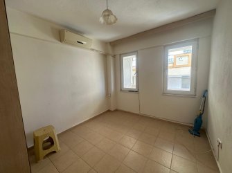 GÜLLÜK'ÜN MERKEZİNDE SAHİLE 100 METRE SATILIK 2+1 DAİRE