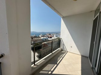 Güllük Merkezde Full Deniz Manzaralı 1+1 Satılık Daire