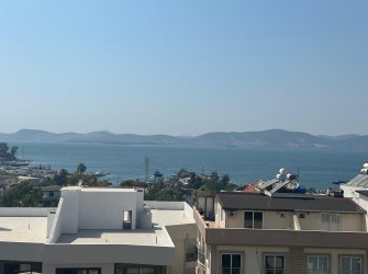 Güllük Merkezde Full Deniz Manzaralı 1+1 Satılık Daire