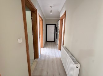 Güllük'te Deniz Manzaralı Sahile Yakın, Eşyalı Satılık 2+1 Daire
